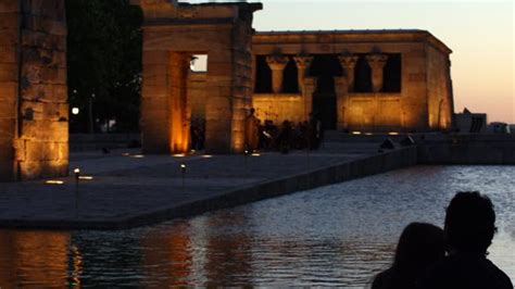 cruising templo debod|Debod, el templo del sexo